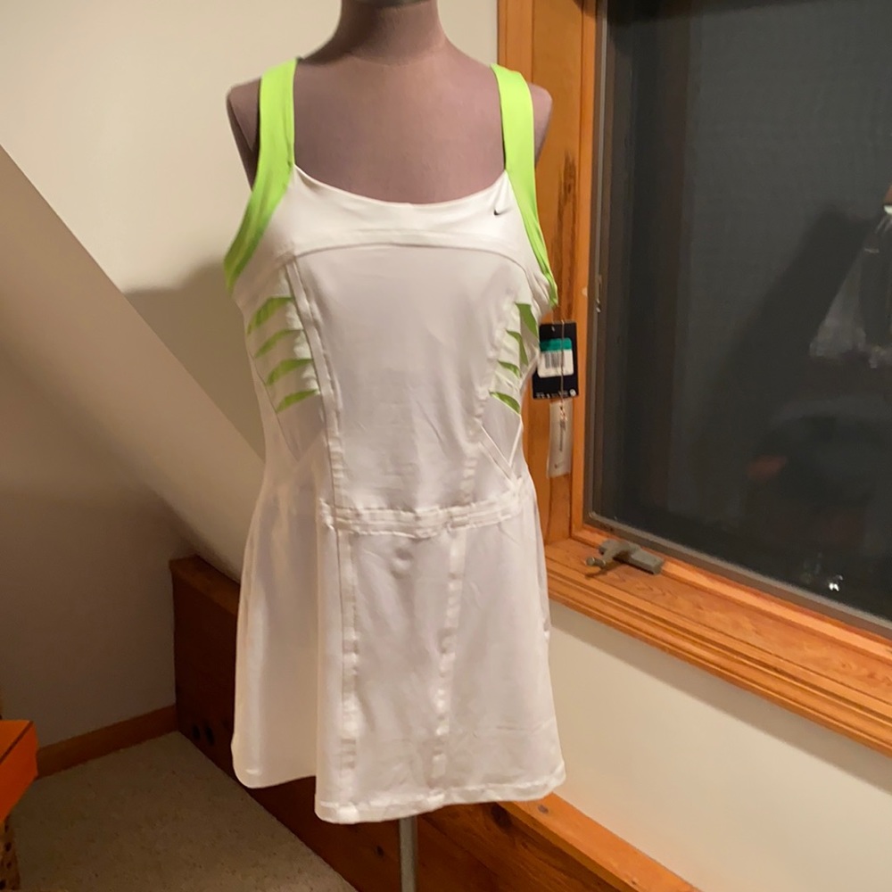 NIKE.  NWT.  TENNIS DRESS